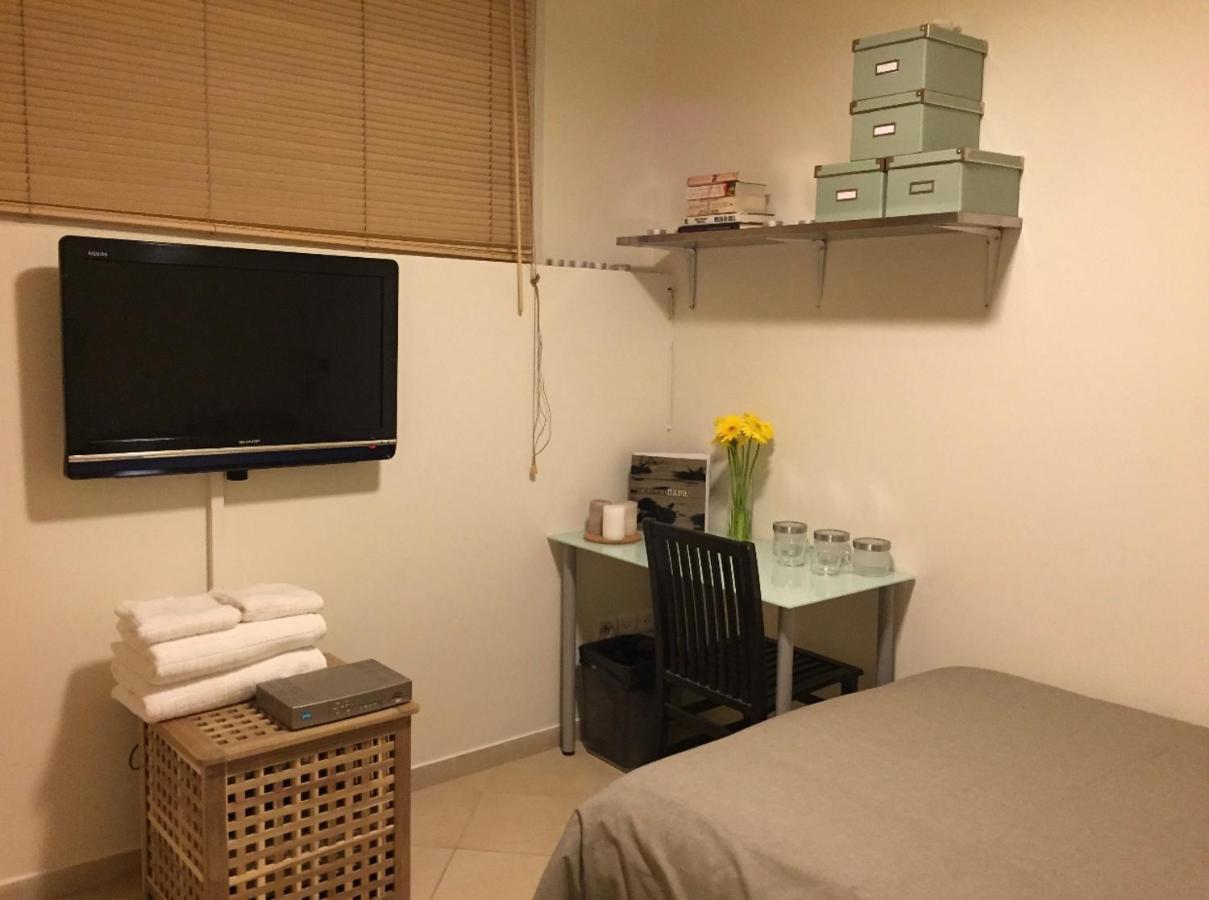 1 Or 2 Rooms With Breakfast And Parking Иерусалим Экстерьер фото