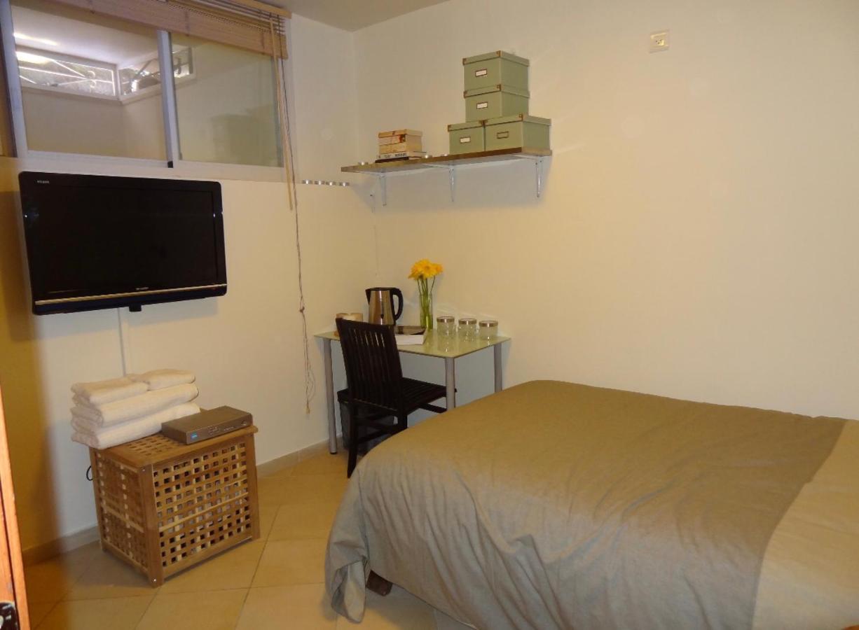 1 Or 2 Rooms With Breakfast And Parking Иерусалим Экстерьер фото