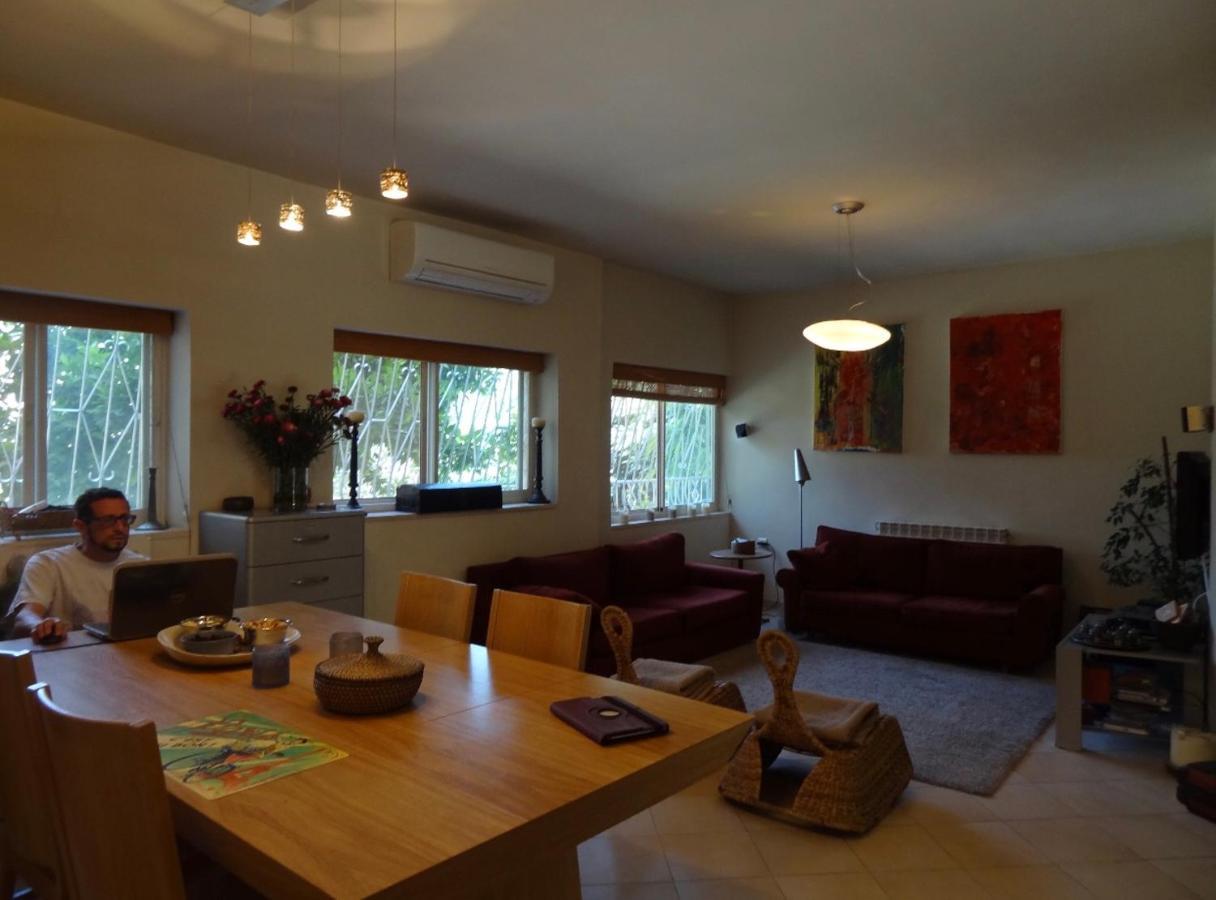 1 Or 2 Rooms With Breakfast And Parking Иерусалим Экстерьер фото